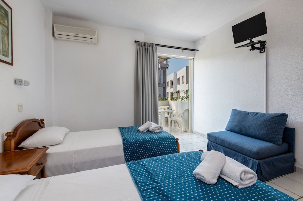 Фото Angela Hotel