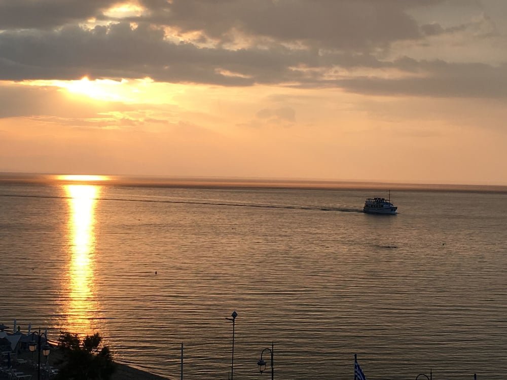 Фото Peraia Rooms