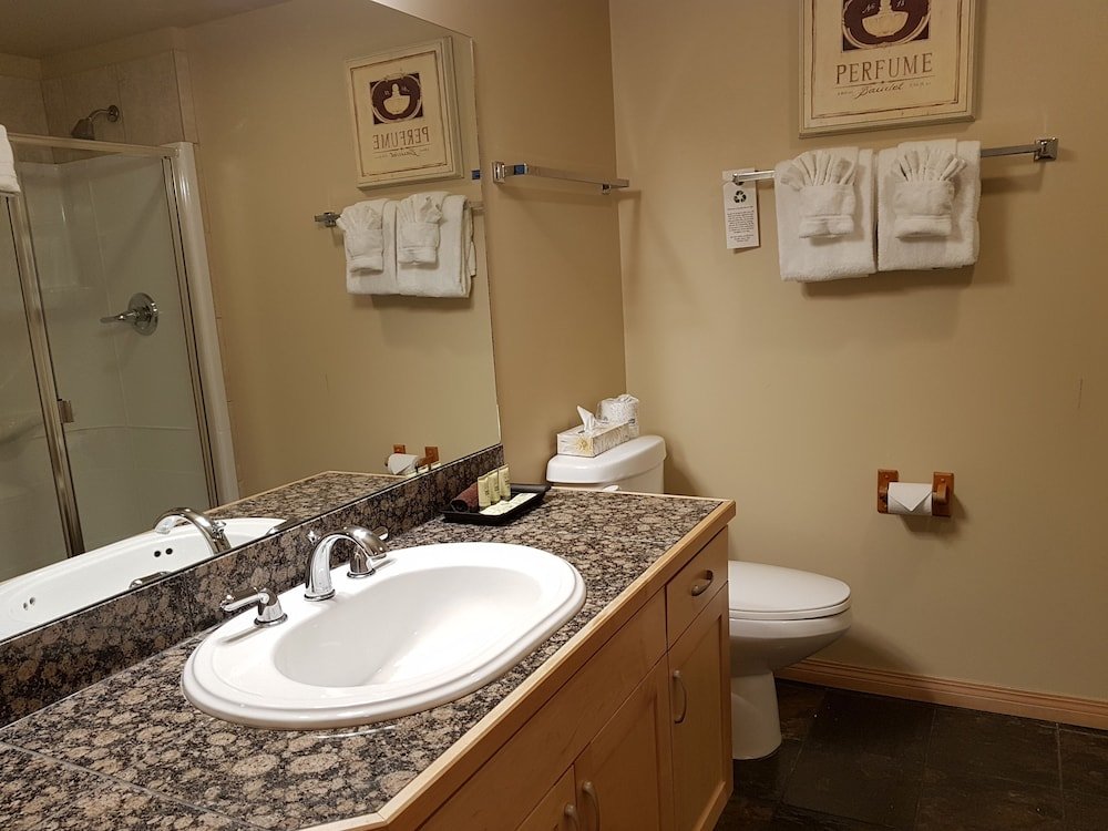 Фото Sunset Mountain Inn and SPA