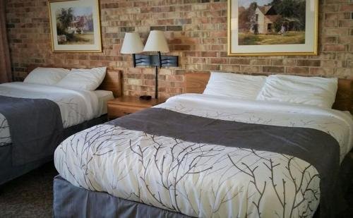 Фото Morris Grand Hotel and Conference Center