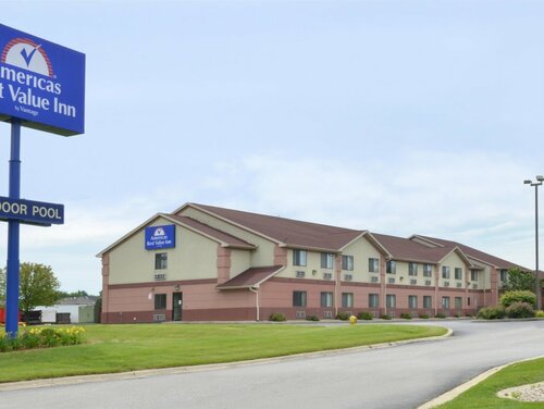 Гостиница Quality Inn Monee I-57
