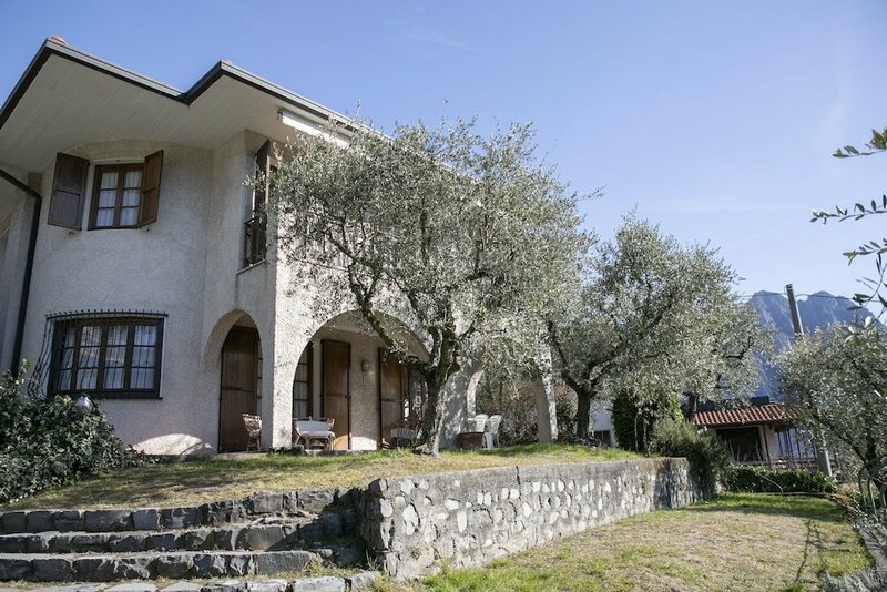 Гостиница IseoLakeRental - Villa Flavia