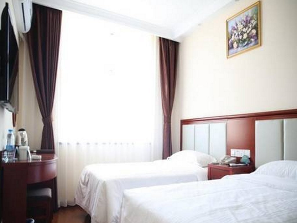 Фото GreenTree Inn Yanjiao Haiyou Street Yanchang Road Express Hotel