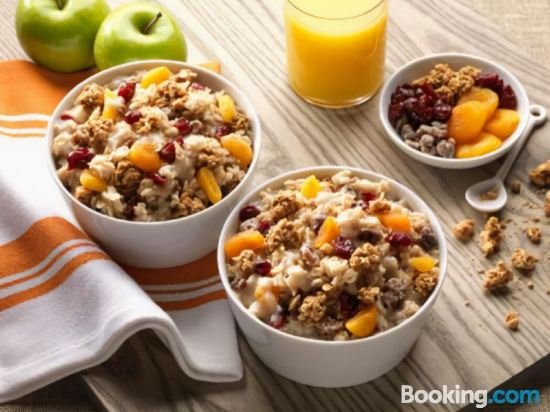 Фото Home2 Suites by Hilton Rosenberg/Sugar Land Area