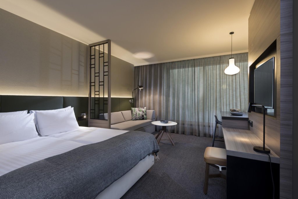 Фото Adina Apartment Hotel Hamburg Speicherstadt