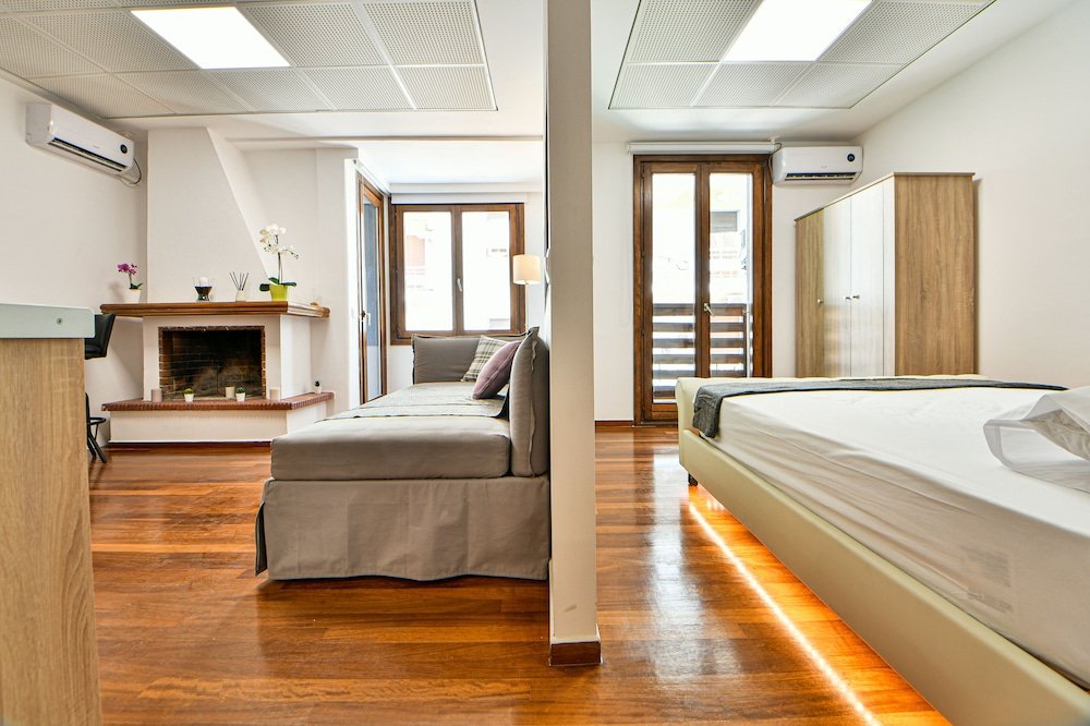 Фото Flowers Of Athens Boutique Aparthotel