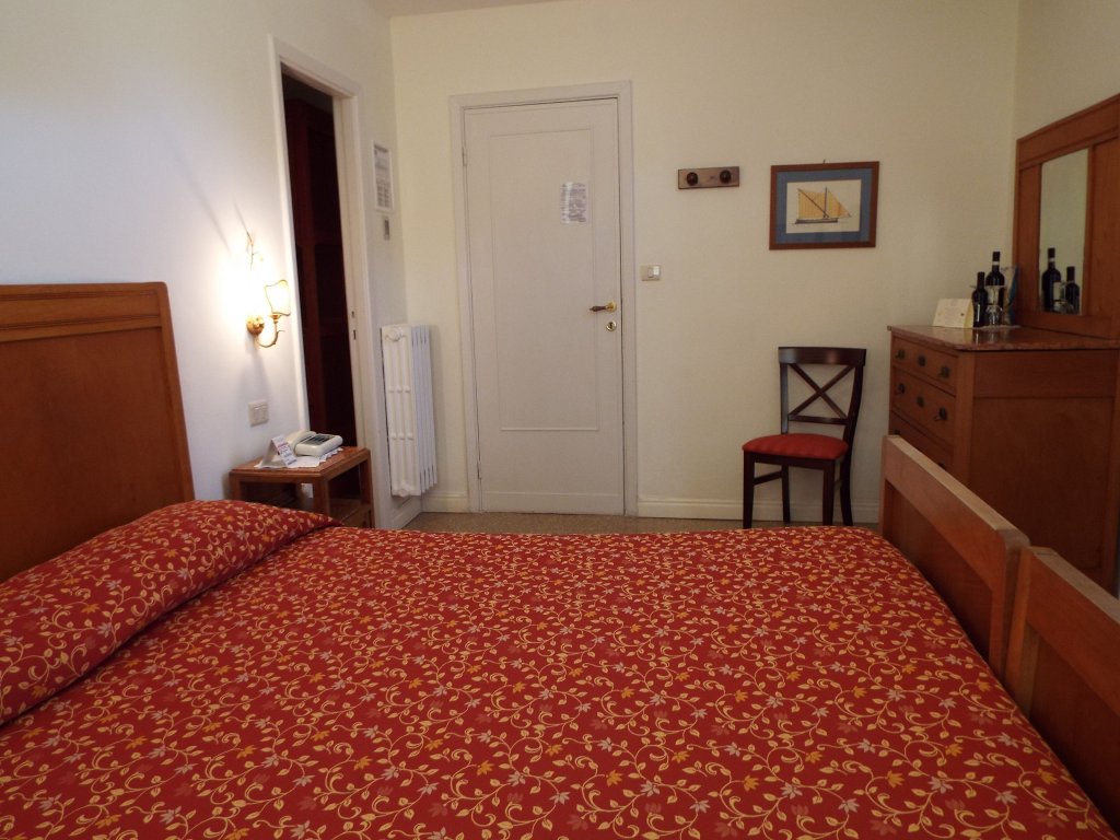 Фото Hotel Canali