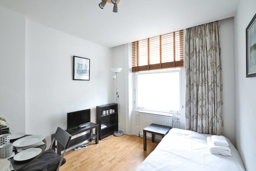 Фото Lovely 1 Bed Paddington/hyde Park - Sleeps 3