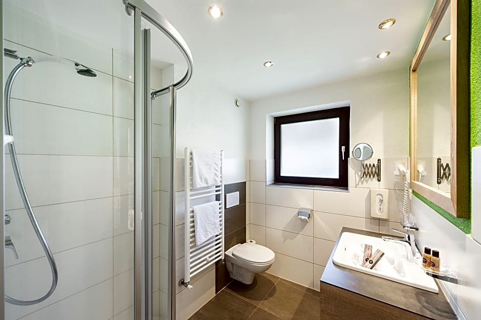 Фото Erhart Hotel