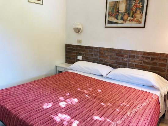 Фото Villaggio Turistico La Valdana