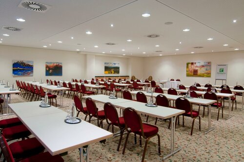 Гостиница Holiday Inn Nürnberg City Centre, an Ihg Hotel в Нюрнберге