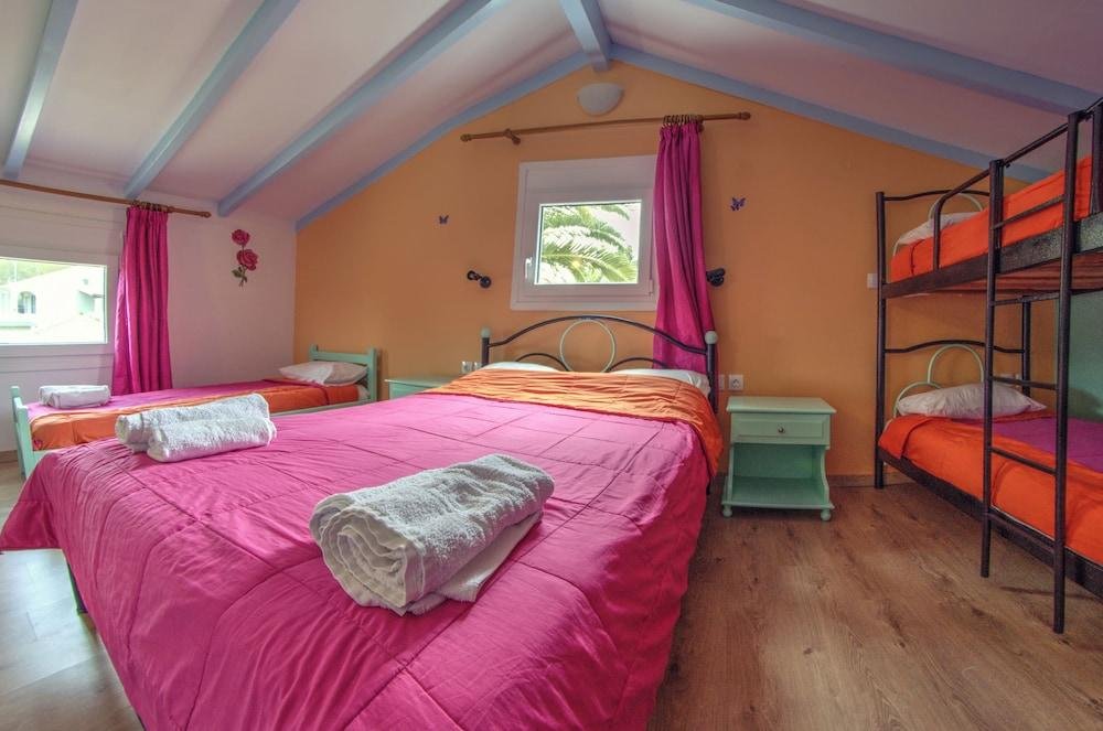 Фото Elena Apartments Corfu