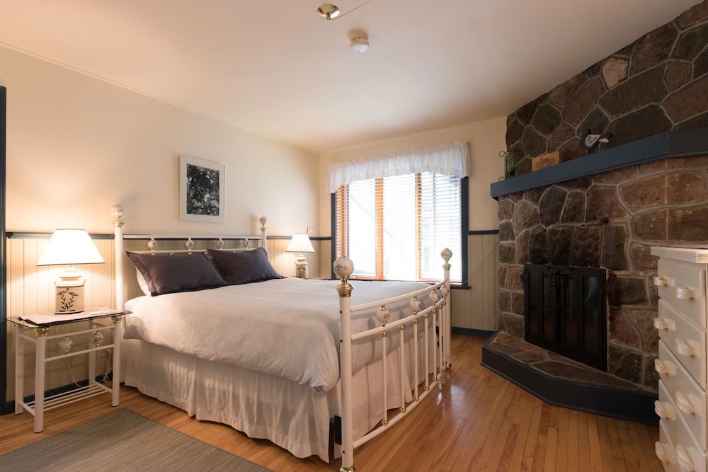 Фото Auberge Le Lupin B&b