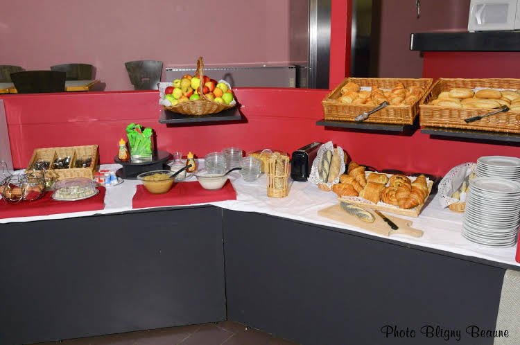 Фото Hôtel Les Nomades Beaune