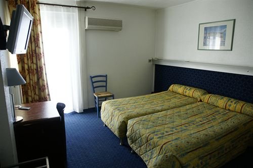 Фото Best Western Plus Hotel Comedie Saint-Roch