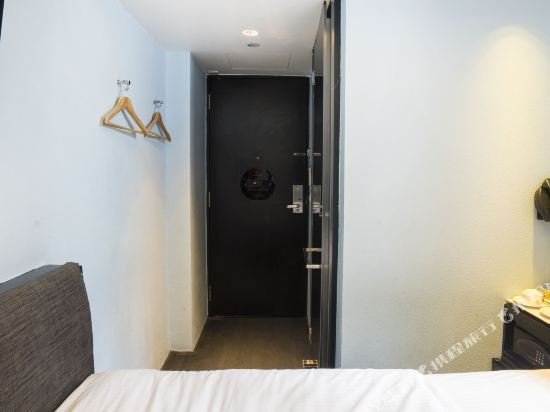 Фото Zen Rooms People's Park Complex