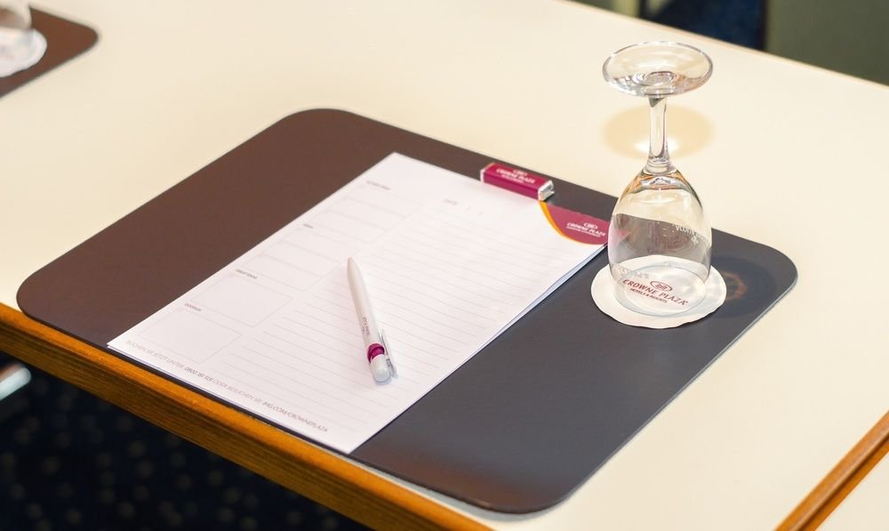 Фото DoubleTree by Hilton Hannover Schweizerhof