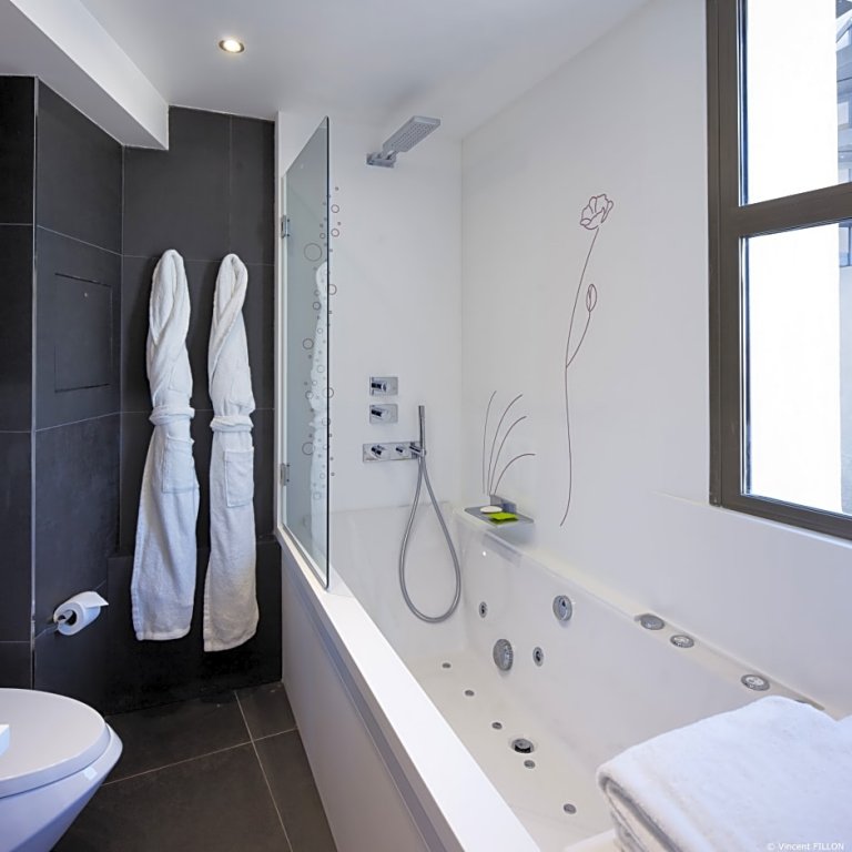 Фото Hotel Dame des Arts