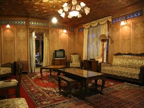 Гостиница New Kharpalace Group of Houseboats