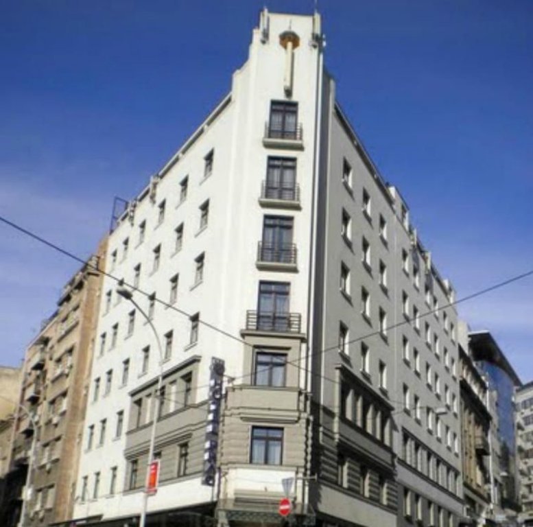 Фото отеля 1