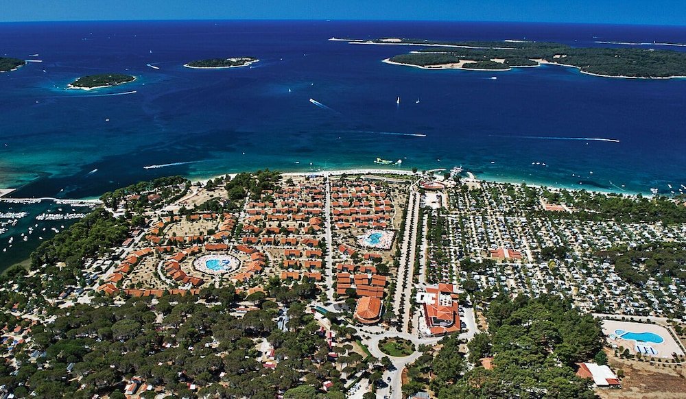 Фото Happy Camp in Camping Bi Village