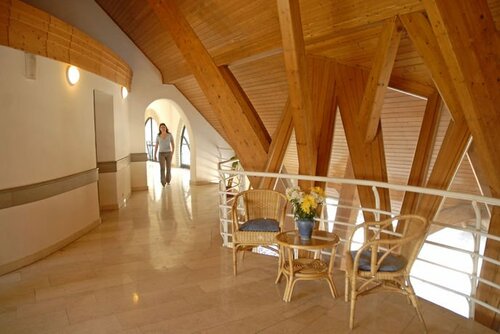 Гостиница Abbázia Club Hotel Kék в Кестхее