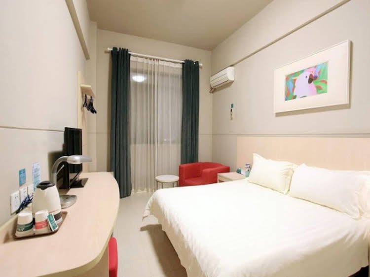 Фото Jinjiang Inn Huishan Old Town, Wuxi