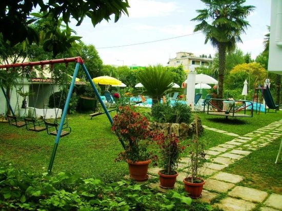 Фото Angela Hotel and Apartments