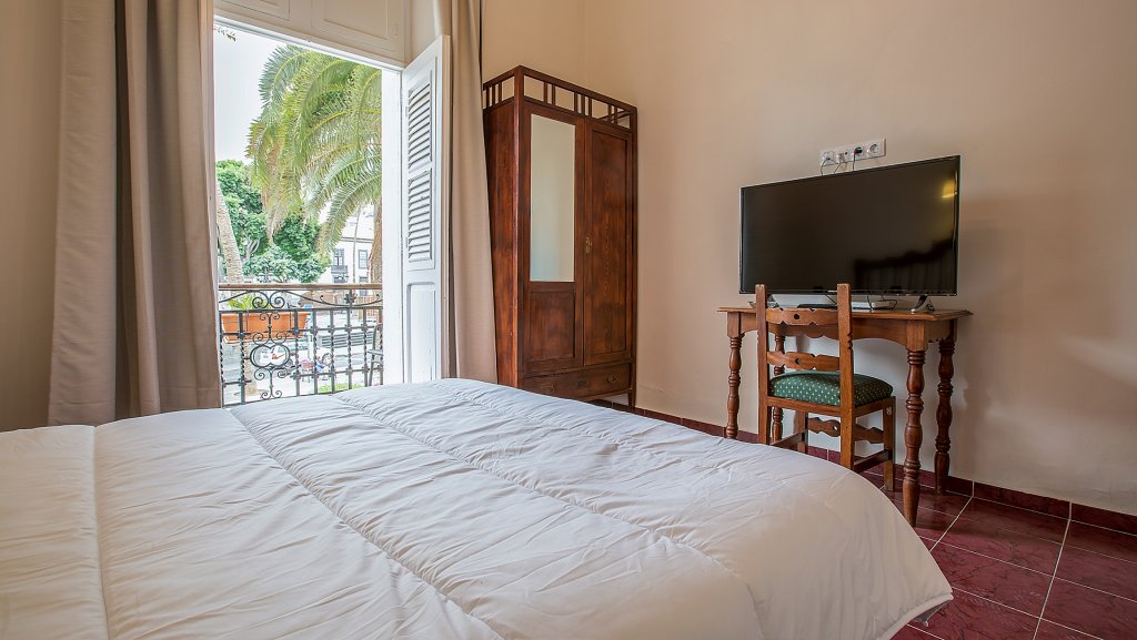 Фото Hotel Madrid