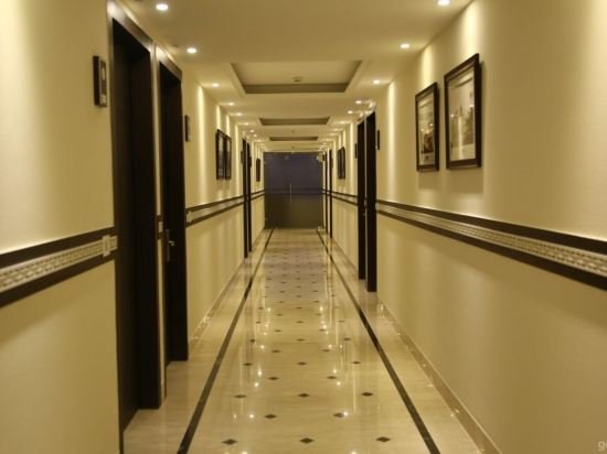 Фото Hotel Central Palace