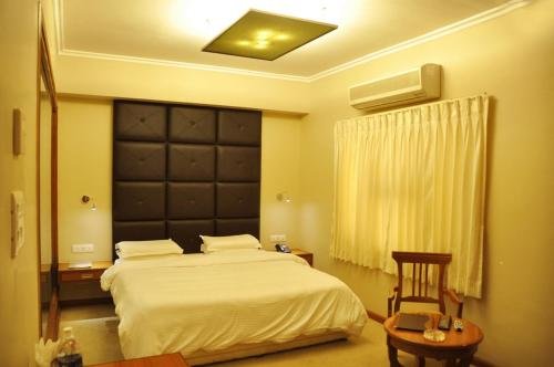 Фото Hotel Aram