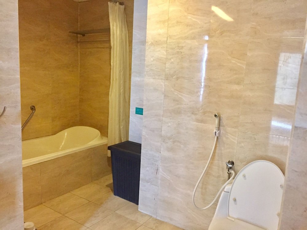 Фото Wiltop Hotel
