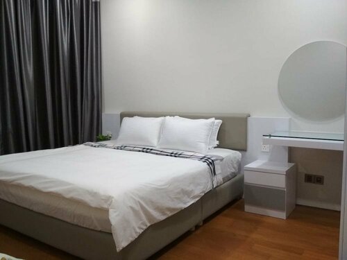 Гостиница Soho Suites Klcc Lx Stay в Куала-Лумпуре