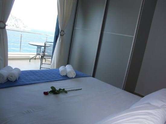 Фото Xenia Residence & Suites