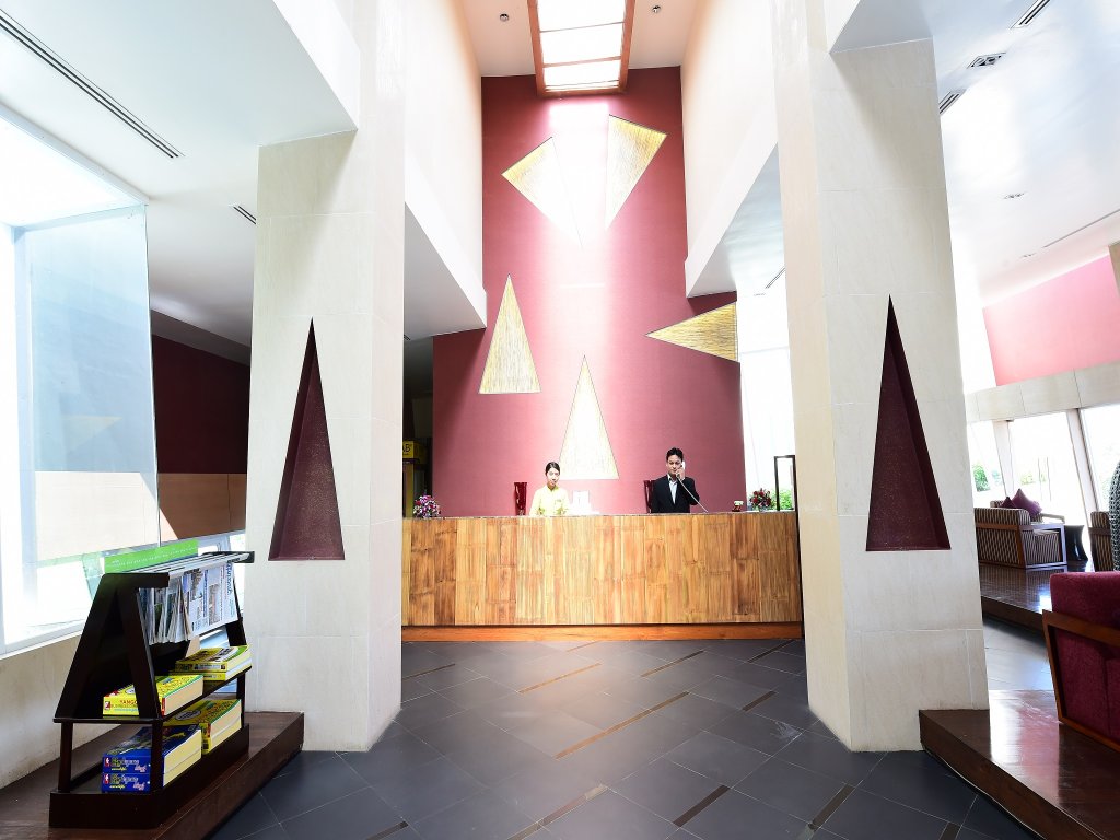 Фото The Thingaha Nay Pyi Taw