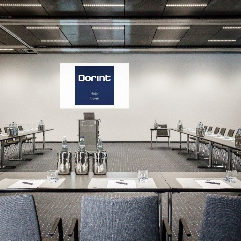 Фото Dorint Hotel Düren