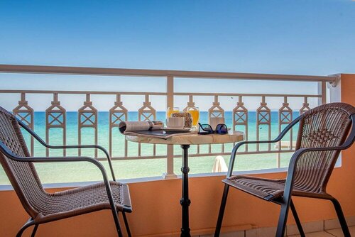 Гостиница Anemona Beach Hotel