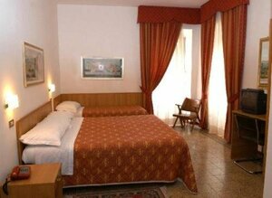 Hotel Umbria (Perugia, Via Boncambi, 39), hotel