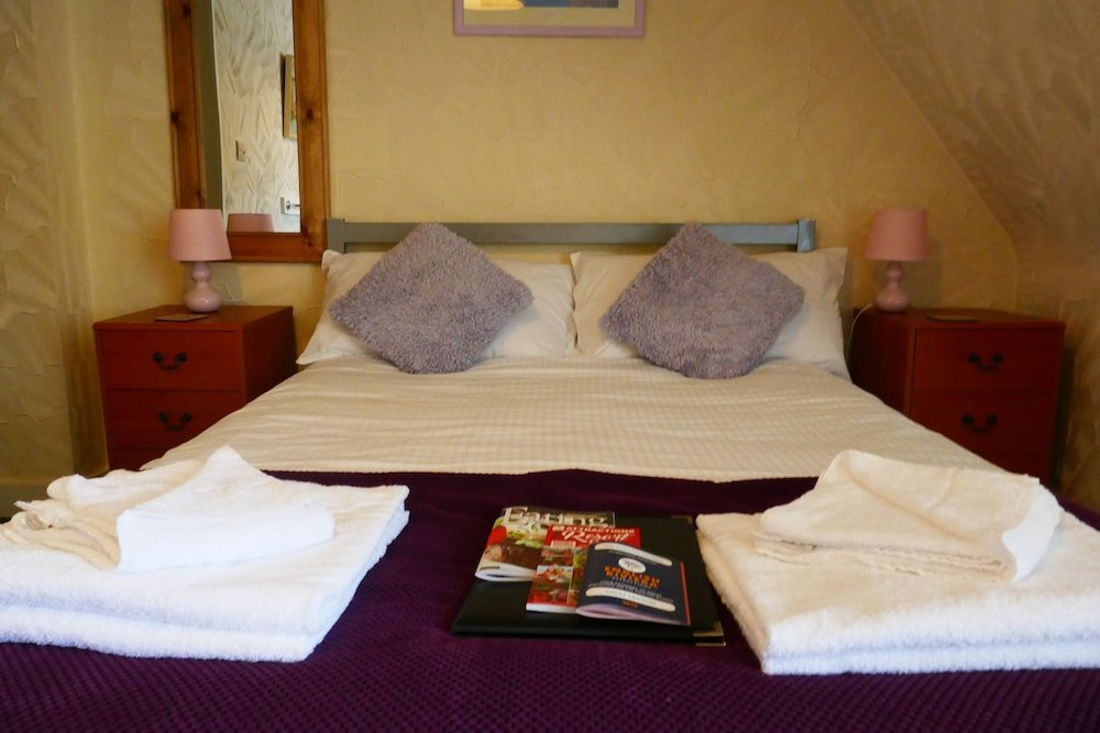 Фото The Chesterfield Guest House