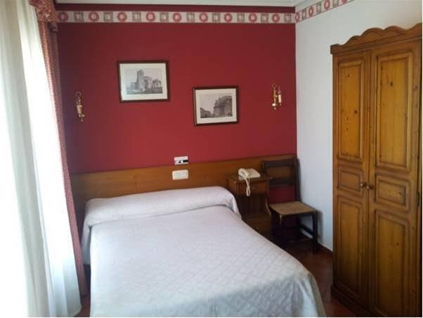 Фото Hostal Don Diego