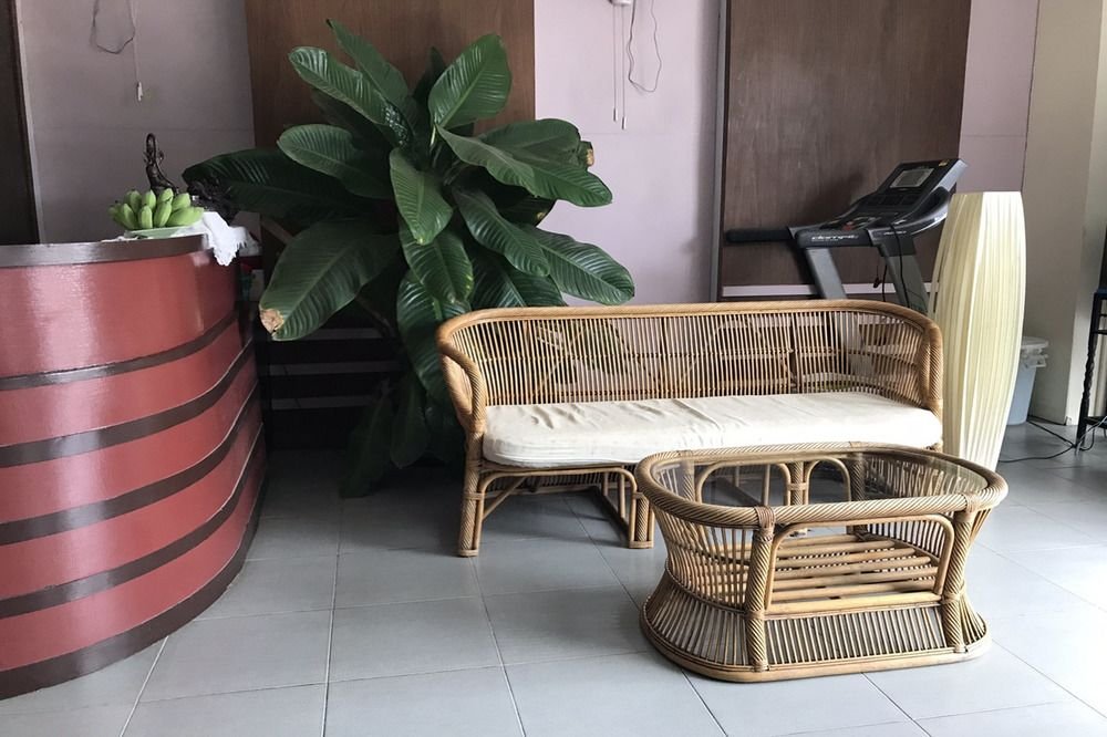 Фото Montra Guesthouse