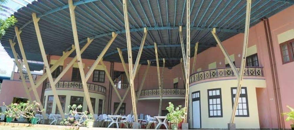 Фото Welcombe Hotel