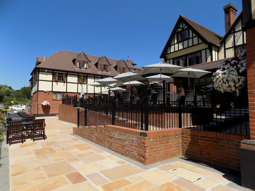 Hotel DeRougemont Manor Hotel, England, photo