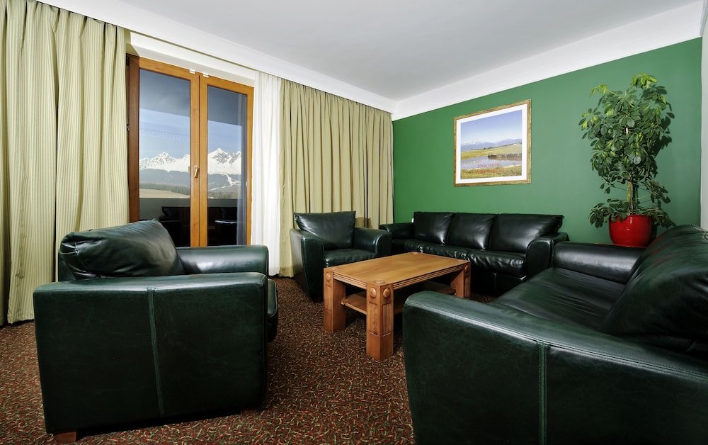 Фото Hotel International