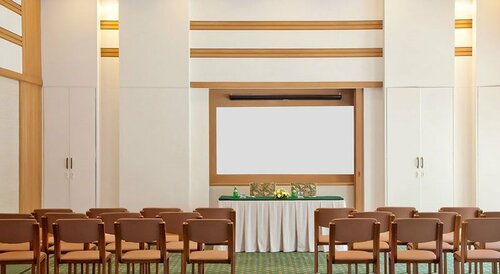 Гостиница Trident Cochin в Коччи