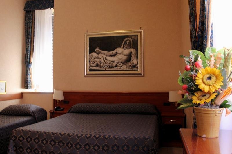 Фото Hotel Orlanda