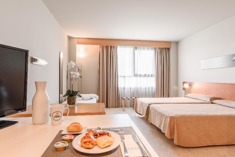 Фото Apartahotel Exe Campus San Mamés