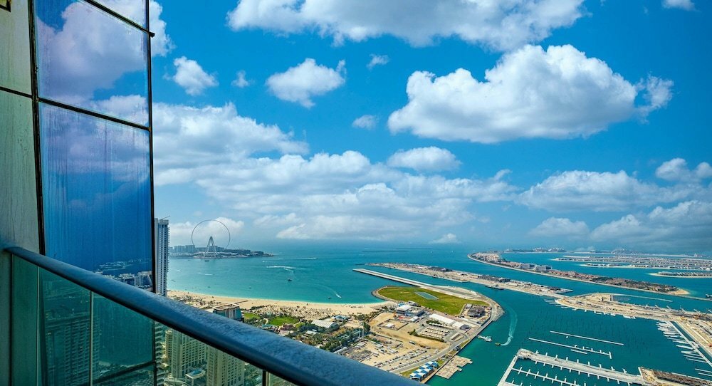 Short-term housing rental Lux Holiday Home - Damac Residenze 1, Dubai, photo