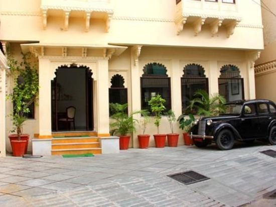 Фото Hotel Boheda Palace