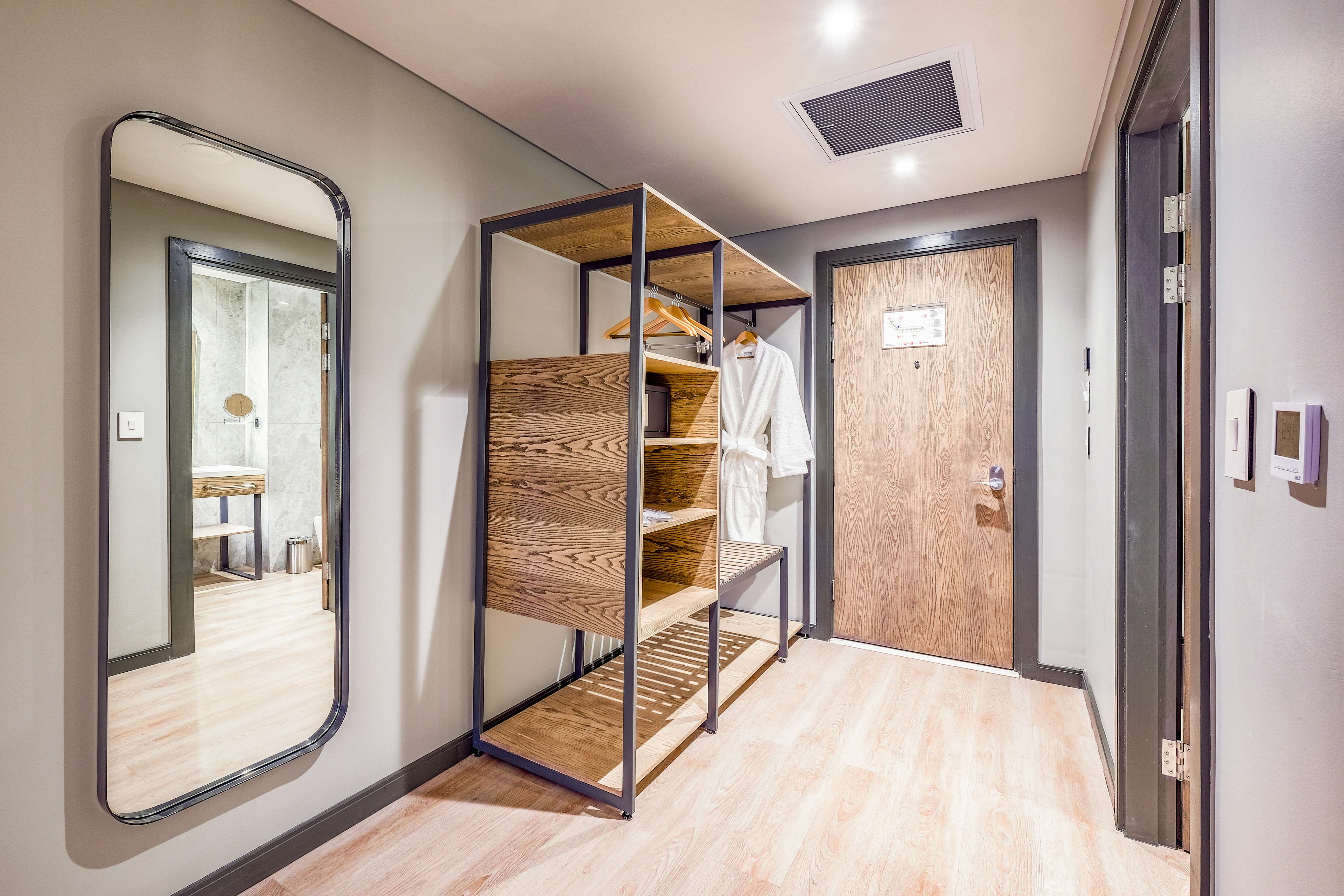 Фото Radisson Hotel & Convention Centre, Johannesburg, O.R. Tambo Airport